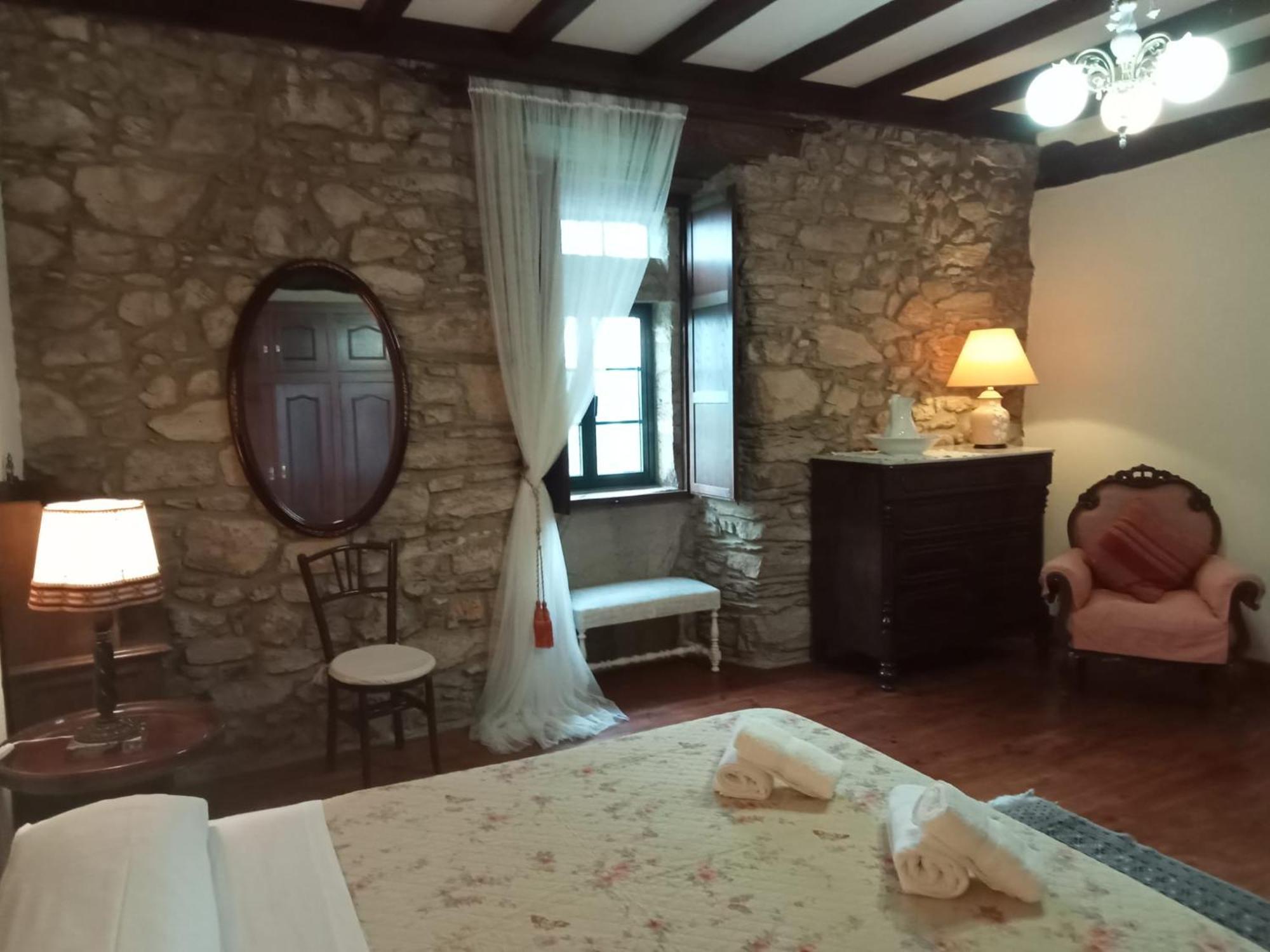 Palacio De Cantiz "Reserva De Ancares" Becerreá Eksteriør bilde
